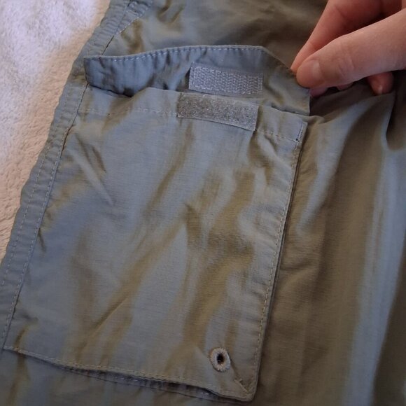 Columbia Boy's Youth Size L (14/16) Olive Green Omni-Shade Hiking Nylon Pants - Picture 9 of 13